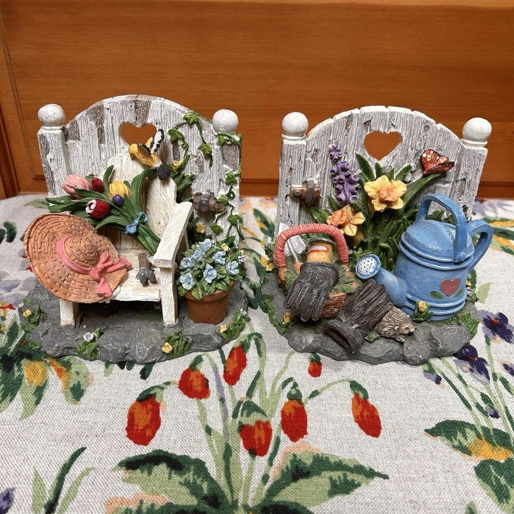 VTG 90s Figi Graphics Birds Flowers Bookends Cottage Fairy Garden Farm Whimsical